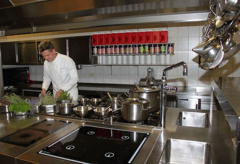 Пансион Gasthof Juraschenke