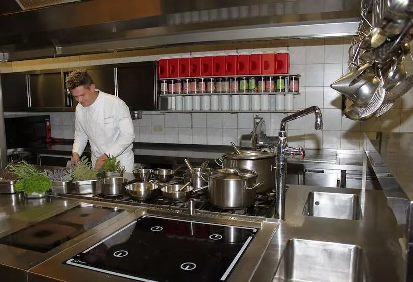 Majatalo Gasthof Juraschenke