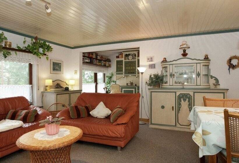 Cosy Apartment In Menkhausen Near The Ski Area