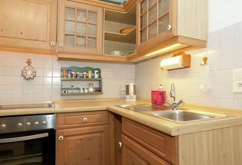 Cosy Apartment In Menkhausen Near The Ski Area