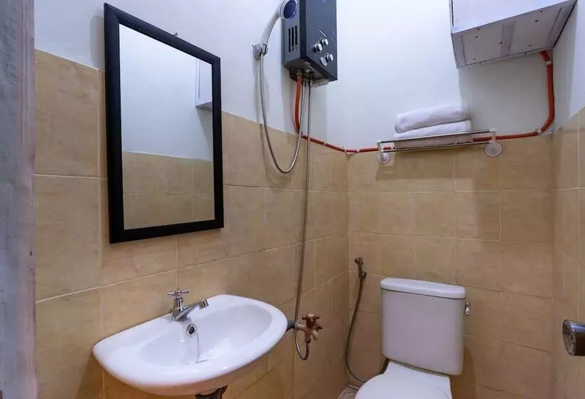 ユースホステル Wanawiyata Homestay By Oyo Rooms