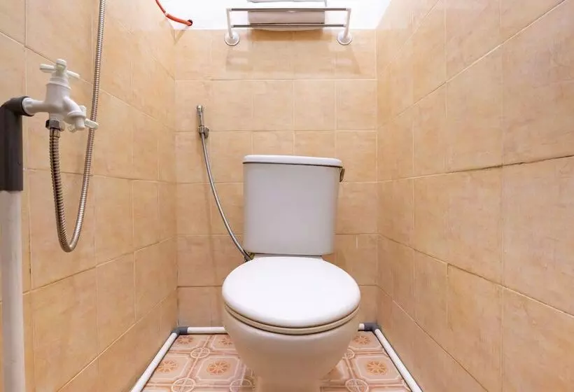 ユースホステル Wanawiyata Homestay By Oyo Rooms