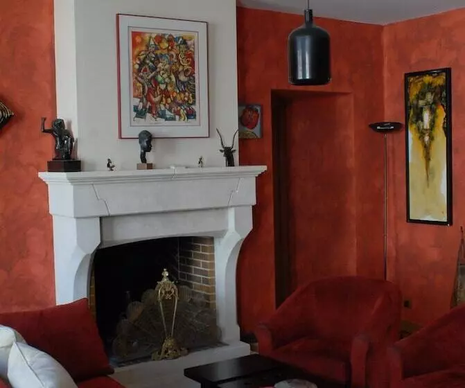 Aamiaismajoitus (B&B) La Maison D'arthure