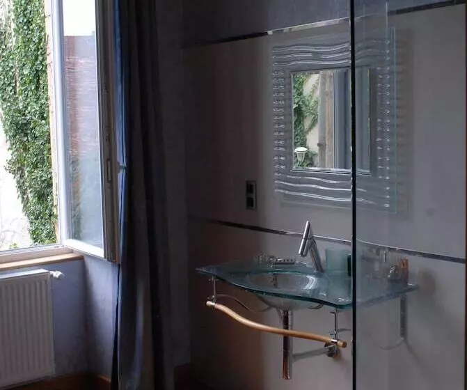 Aamiaismajoitus (B&B) La Maison D'arthure