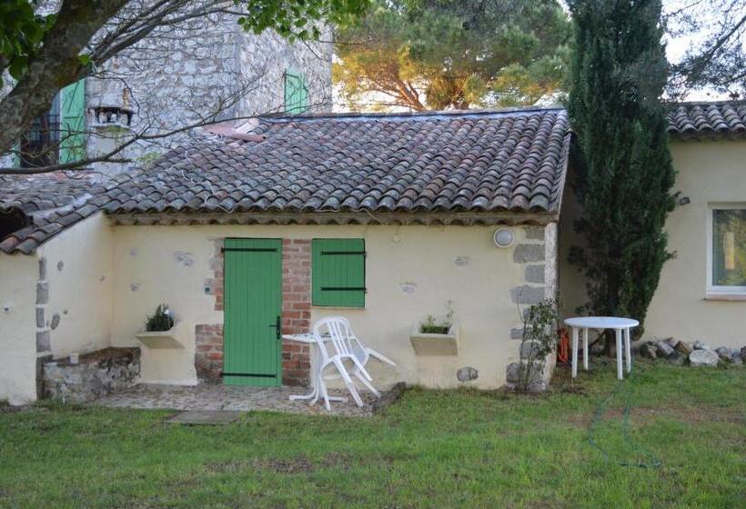 צימר Les Loups Dans La Bergerie