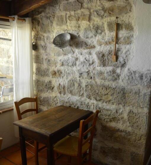 צימר Les Loups Dans La Bergerie