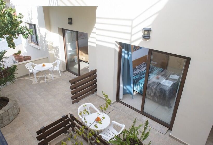 C & A Hotel Apartments