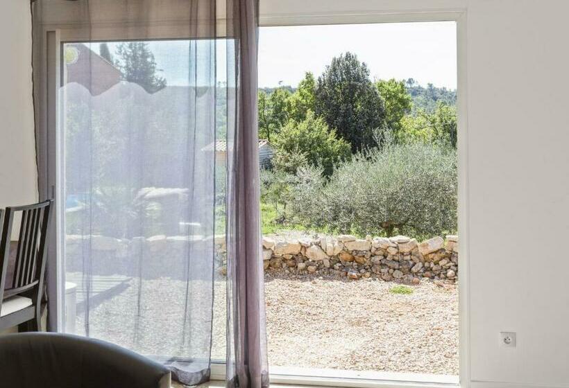 Modern Holiday Home With Private Pool