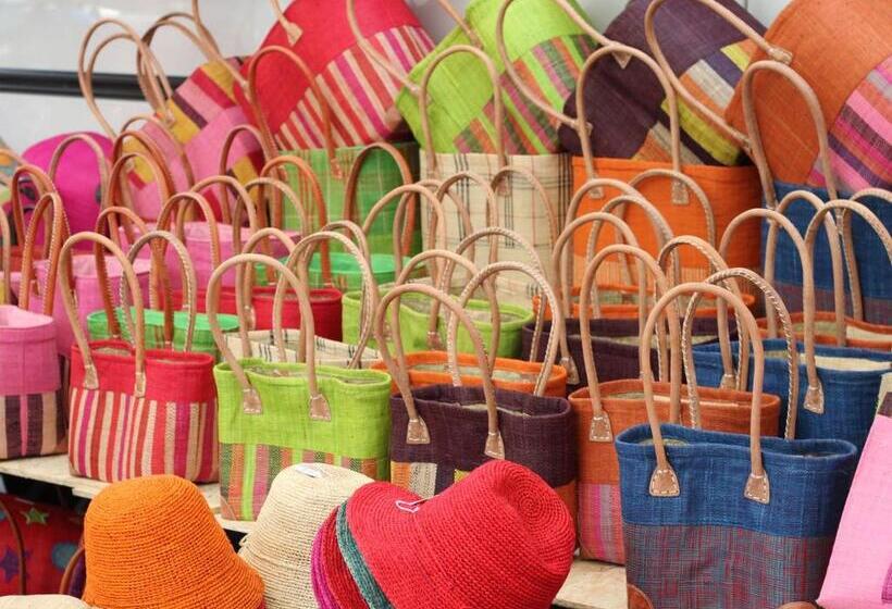 Modern Holiday Home With Private Pool