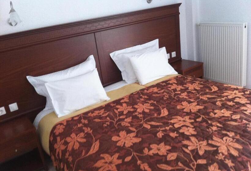 בית מלון כפרי Filoxenia