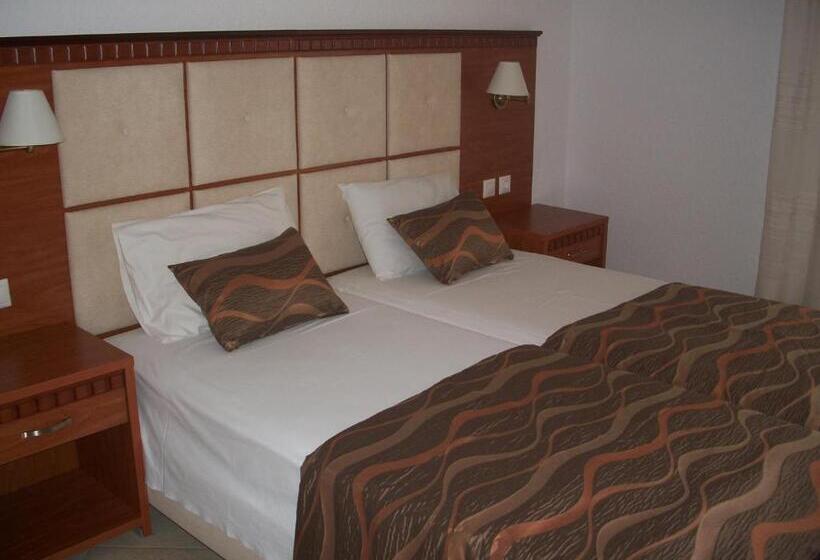 בית מלון כפרי Filoxenia