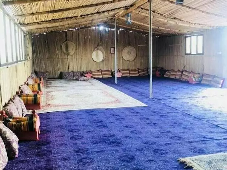 هتل Wahiba Bedouin Rustic Camp