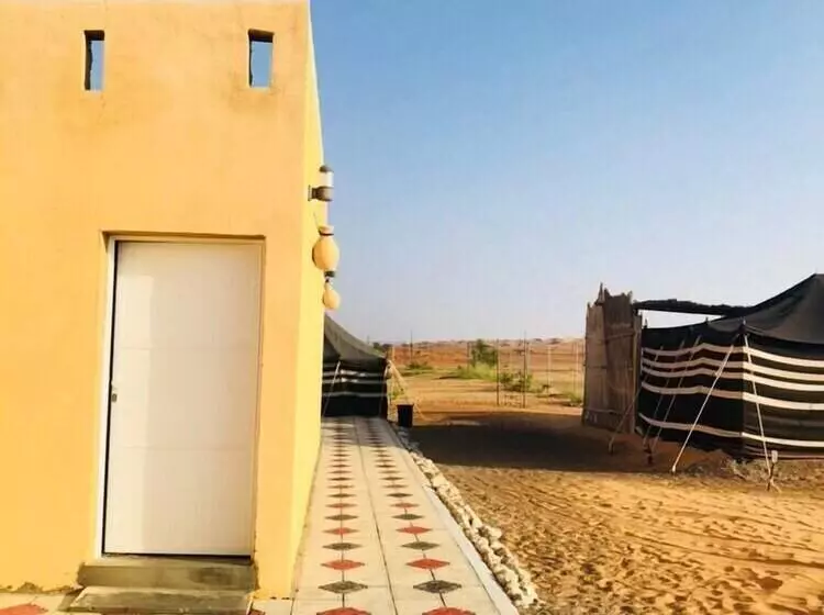 هتل Wahiba Bedouin Rustic Camp