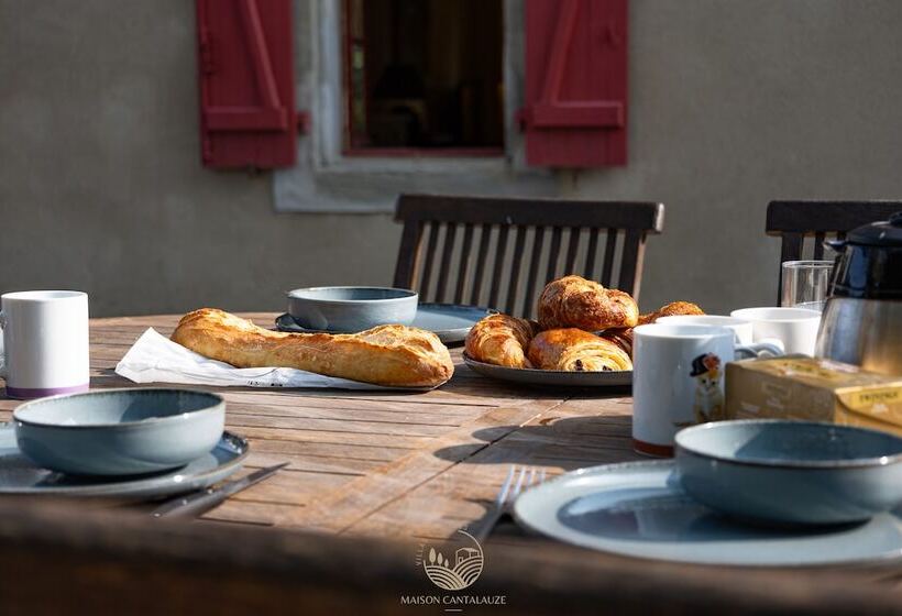 פנסיון La Maison Vigneronne