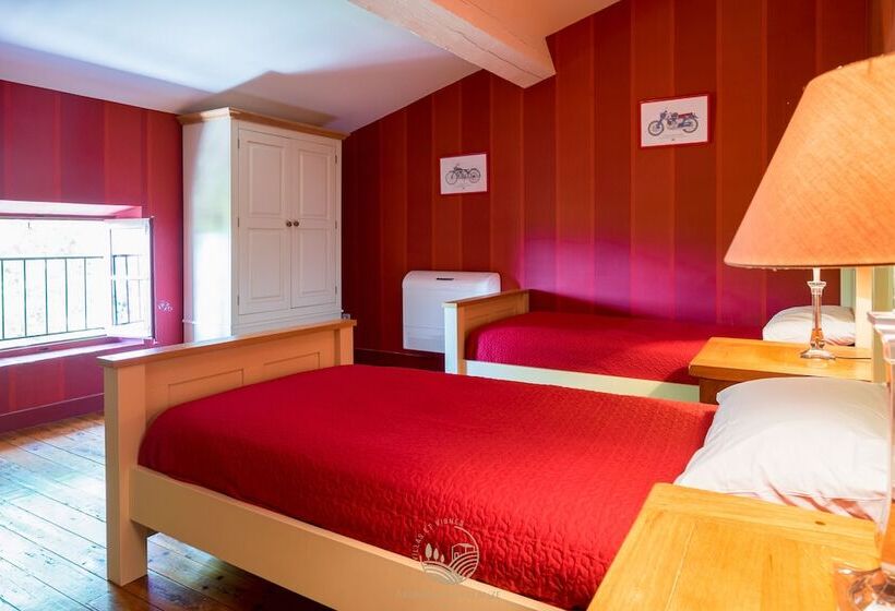 פנסיון La Maison Vigneronne