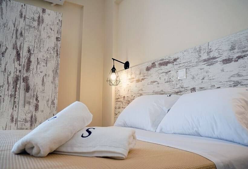 Sinodinos Deluxe Apartments