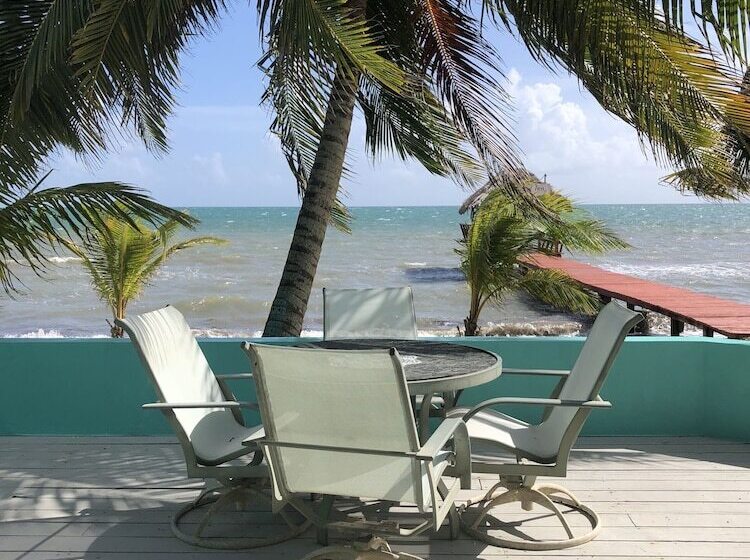 The Nautical Inn Resort