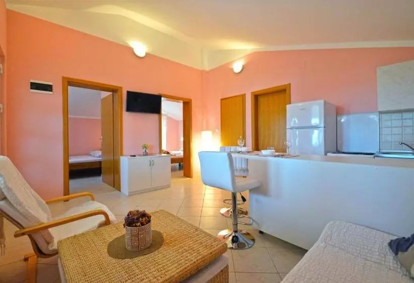 Apartments Mila