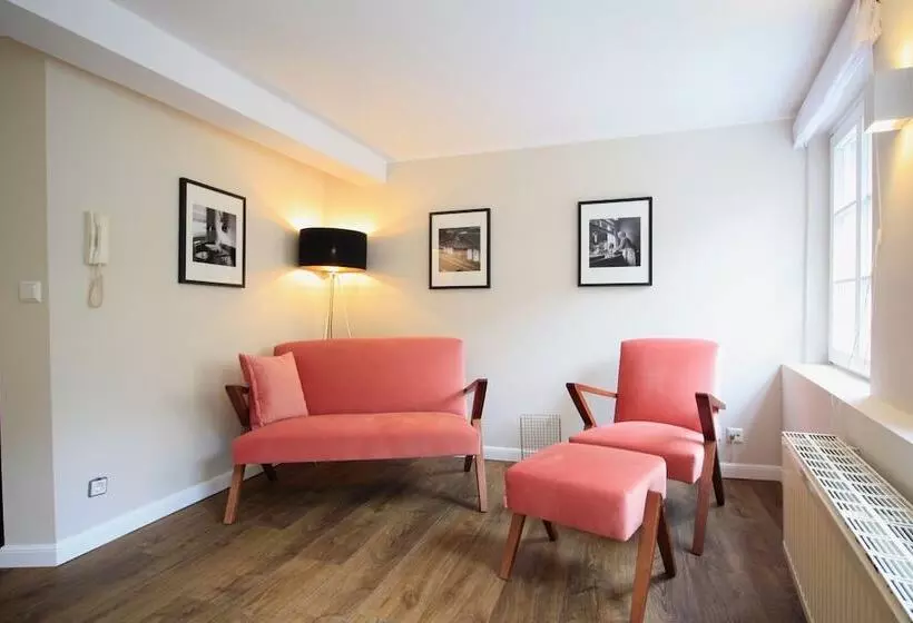 Boutique Charme Apartments 10