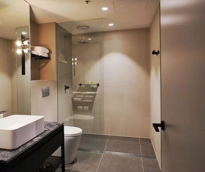 Clarion Apartments South Melbourne