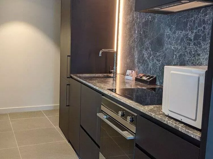 Clarion Apartments South Melbourne