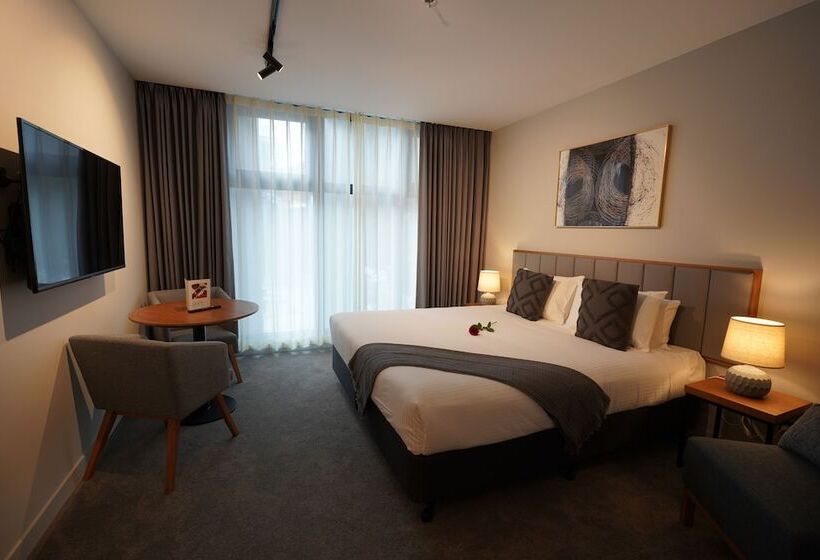 Clarion Apartments South Melbourne