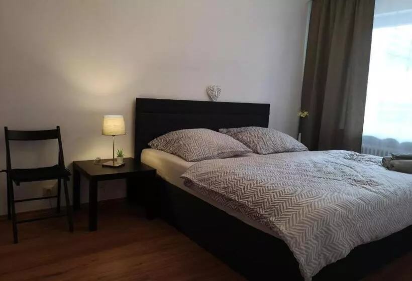 Family Suites & Parking