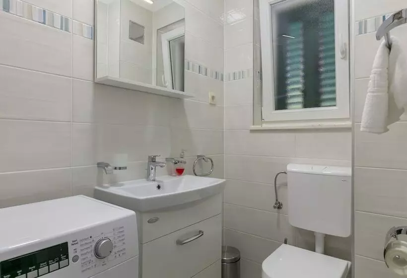 Family Villa Makarac Perfect Place To Get Away And Relax