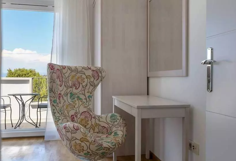 Family Villa Makarac Perfect Place To Get Away And Relax