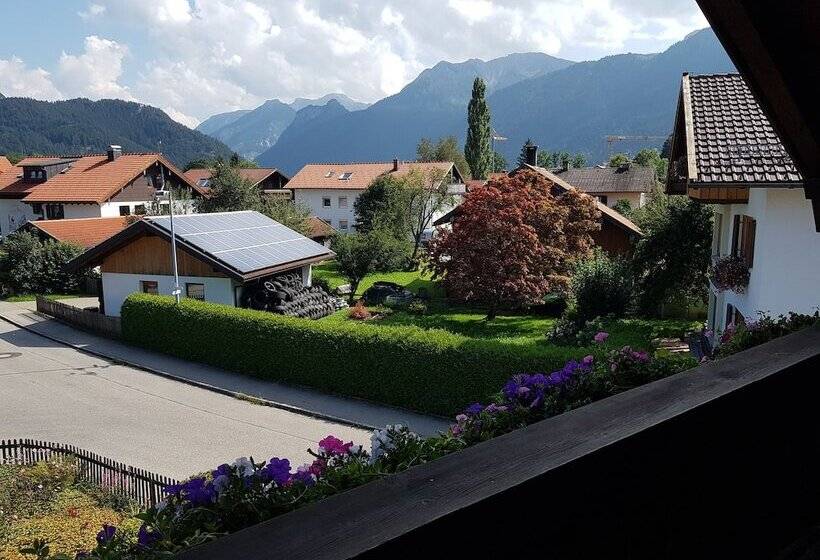 Ferienwohnungen Am Buchbrunnen