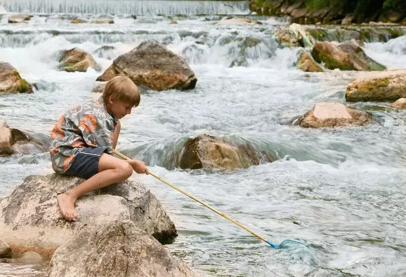 Ferienwohnungen Am Buchbrunnen