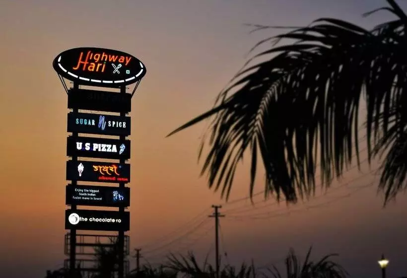ホテル Highway Hari