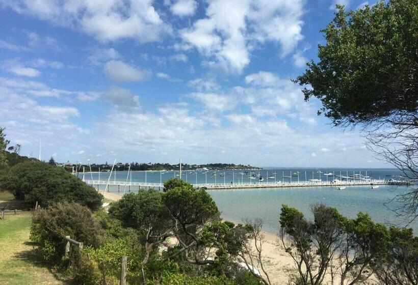 Ocean Sounds Studio: Quiet And Beach