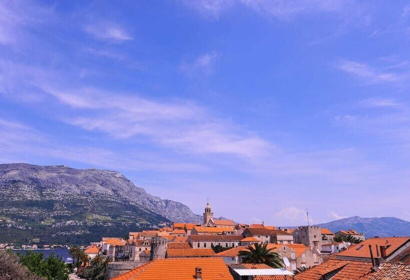 بنسيون Apartments An Ni   Adults Only