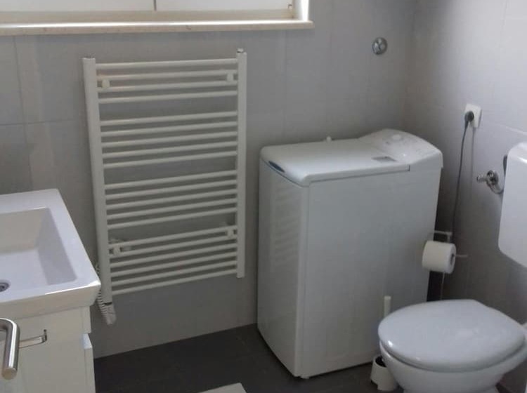 بنسيون Apartments An Ni   Adults Only