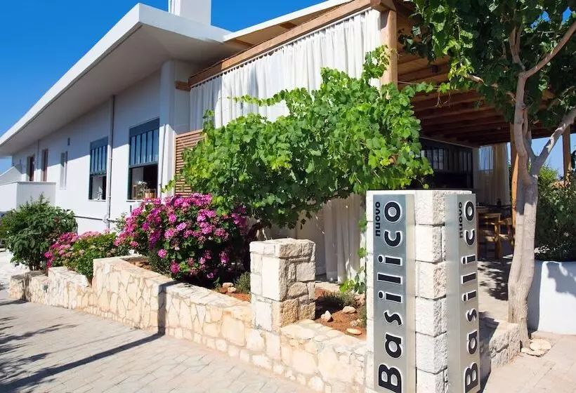 پانسیون Basilico Suites Adults Only