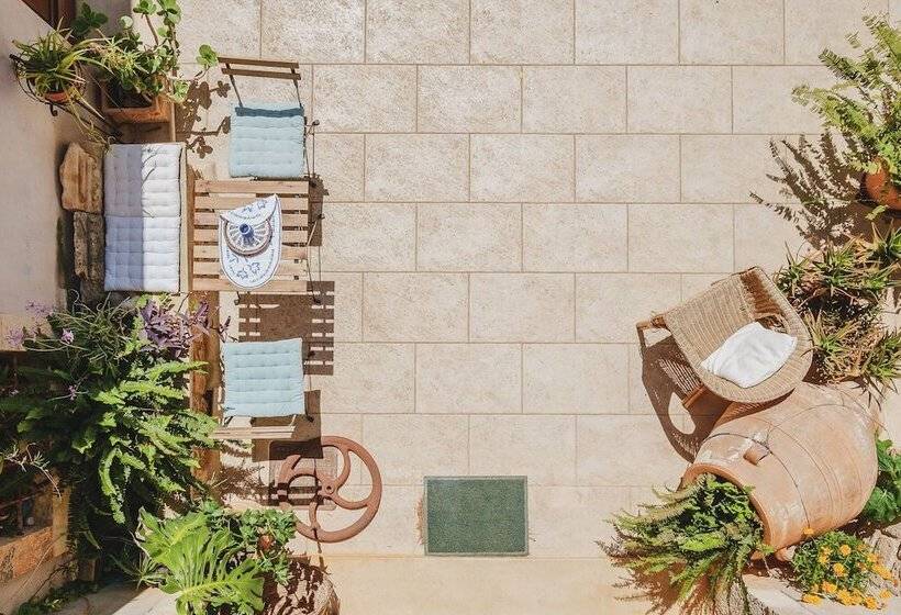 Serene Indoor Pool & Hamam Villa