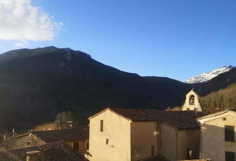 Aamiaismajoitus (B&B) La Maison Sous Le Château