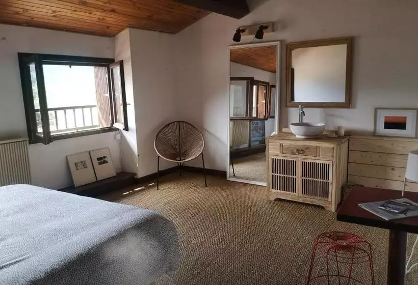 Aamiaismajoitus (B&B) La Maison Sous Le Château