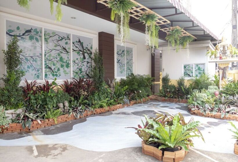 Hotel Oyo 775 Explore