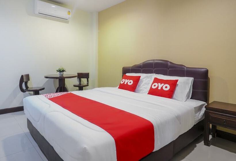 Hotel Oyo 775 Explore