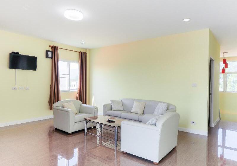 호텔 Oyo 803 Ai Villa