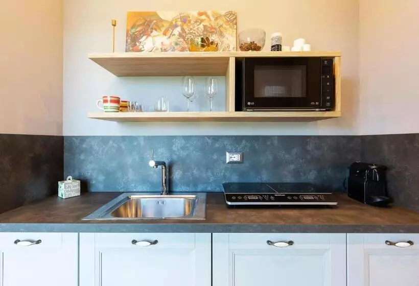 Majatalo Vespucci Boutique