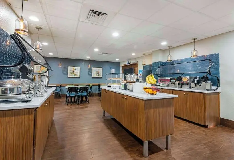 هتل Best Western Plus Universal Inn - Free Shuttle to Universal Studios!