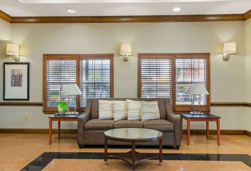 فندق Extended Stay America Suites Kansas City Lenexa 87th St