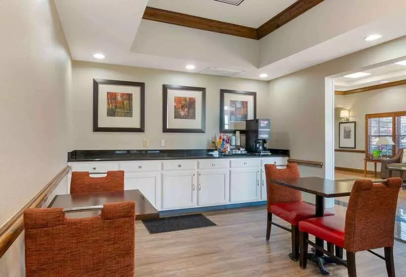 فندق Extended Stay America Suites  Kansas City  Lenexa  87th St