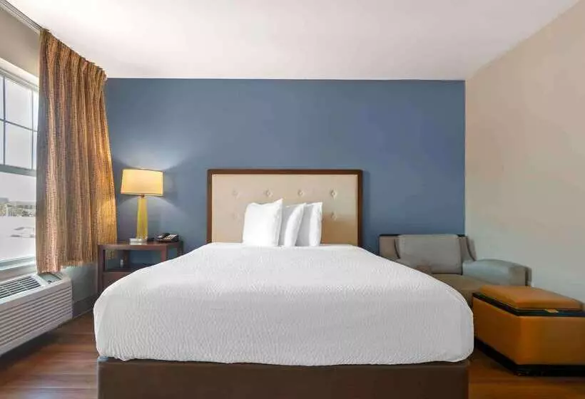 فندق Extended Stay America Suites  Kansas City  Lenexa  87th St