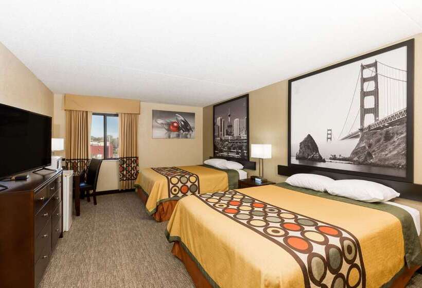 فندق Super 8 By Wyndham Wichita North