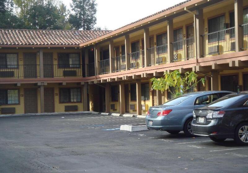 فندق Valley Inn San Jose