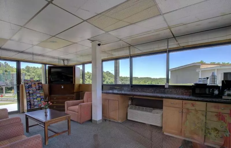 בית מלון כפרי Village Inn